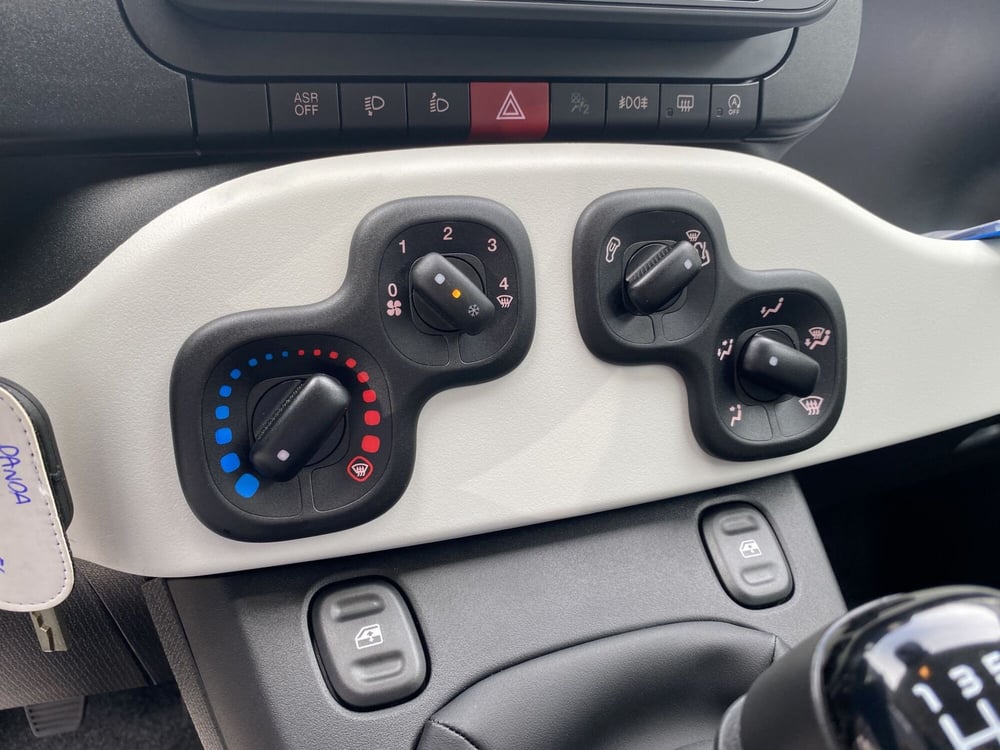 Fiat Panda Cross nuova a Modena (6)