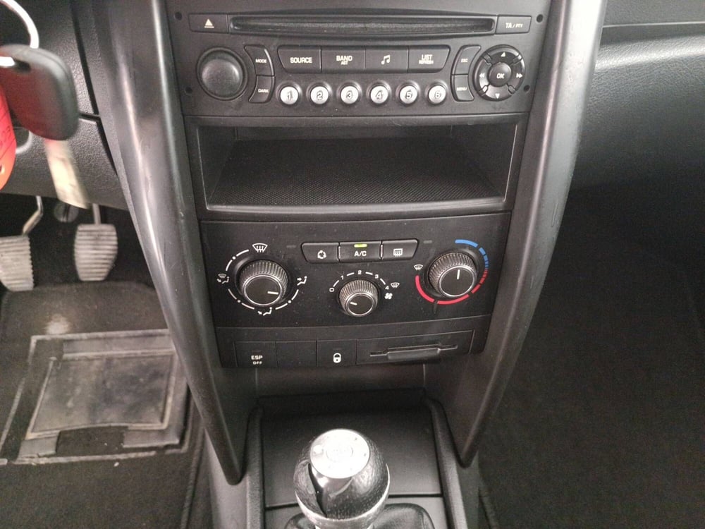 Peugeot 207 usata a Treviso (16)