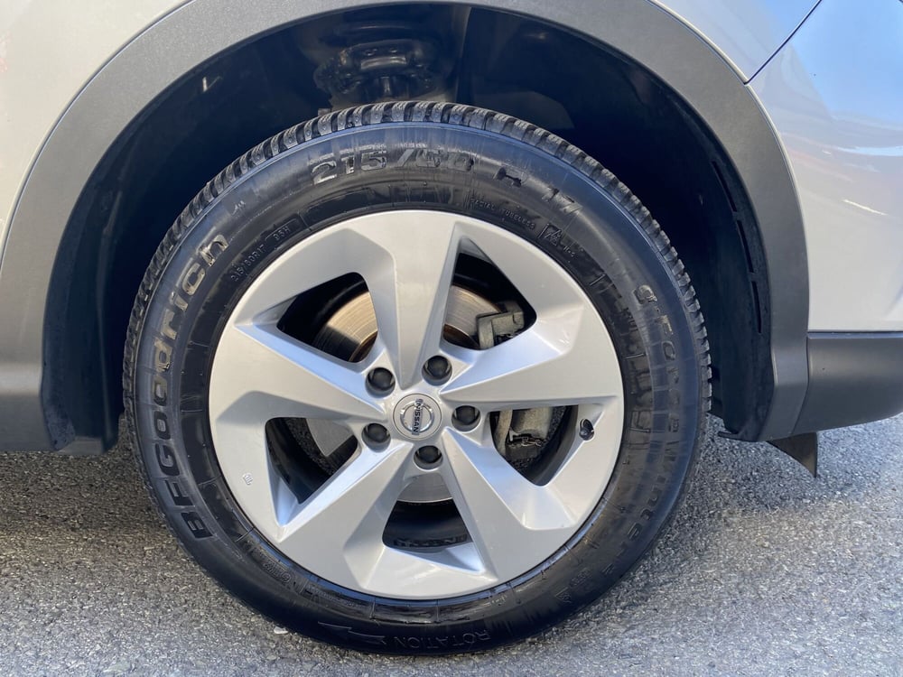 Nissan Qashqai usata a Modena (2)