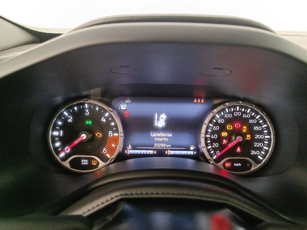 Jeep Renegade usata a Treviso (14)