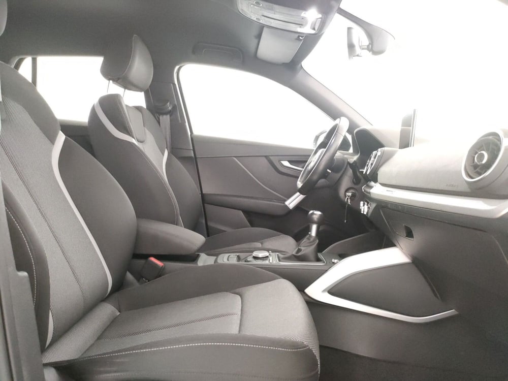Audi Q2 usata a Napoli (7)