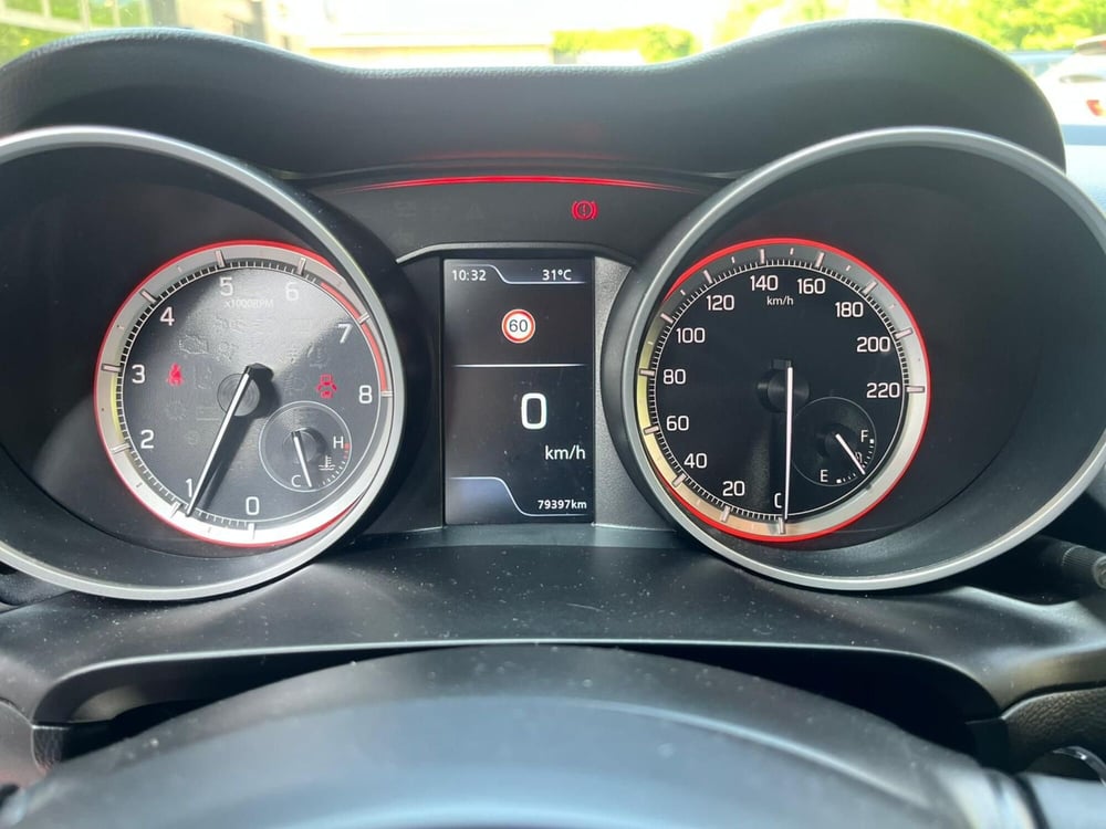 Suzuki Swift usata a Vercelli (7)