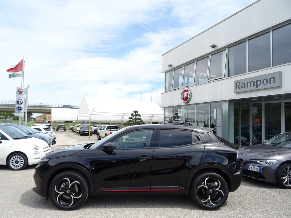 Alfa Romeo Junior nuova a Venezia (2)
