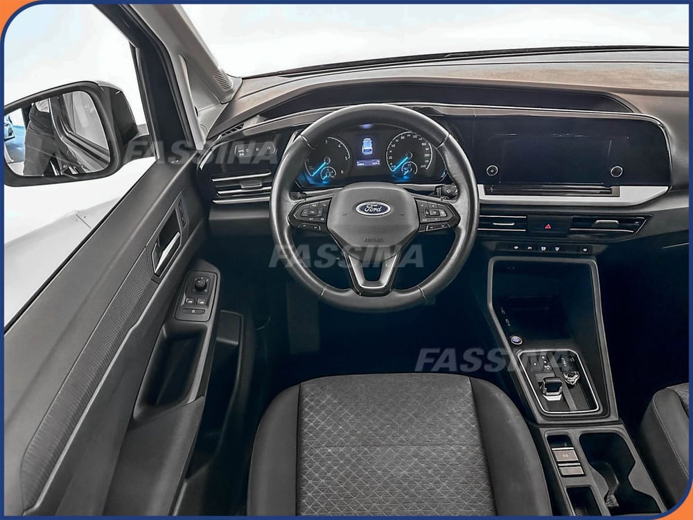 Ford Tourneo Connect usata a Milano (10)
