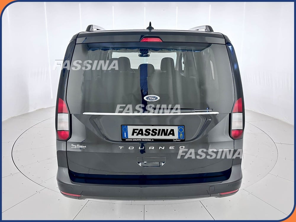 Ford Tourneo Connect usata a Milano (5)