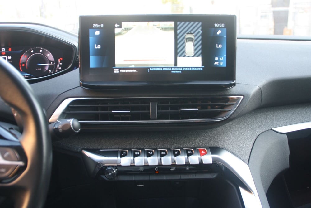 Peugeot 3008 usata a Catania (11)