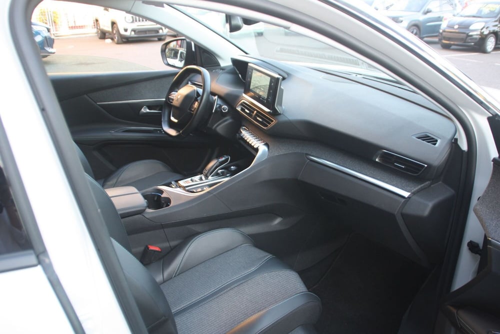 Peugeot 3008 usata a Catania (19)