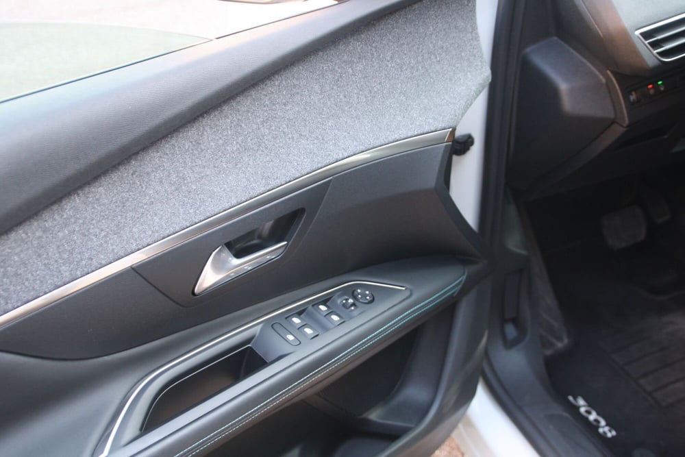 Peugeot 3008 usata a Catania (20)