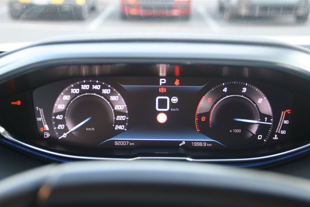 Peugeot 3008 usata a Catania (9)