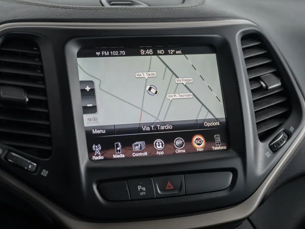 Jeep Cherokee usata a Foggia (17)