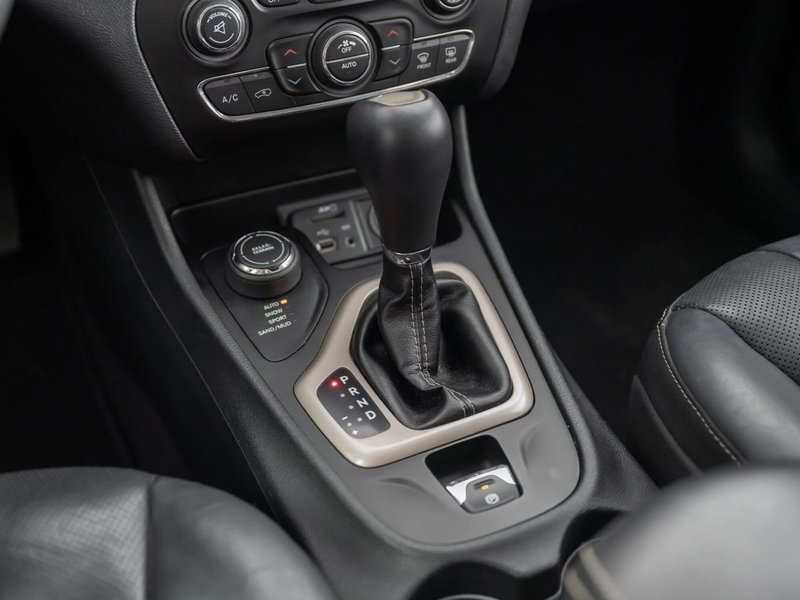 Jeep Cherokee usata a Foggia (18)