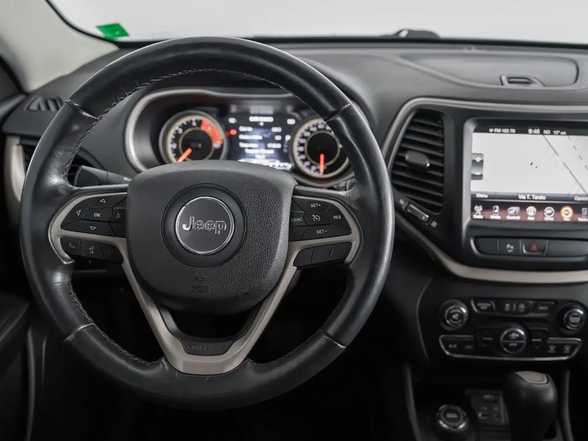Jeep Cherokee usata a Foggia (9)