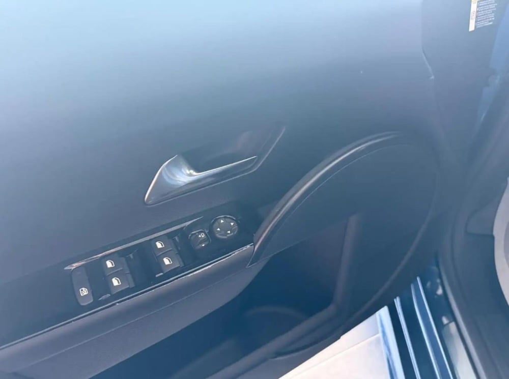 Lancia Ypsilon nuova a Latina (4)