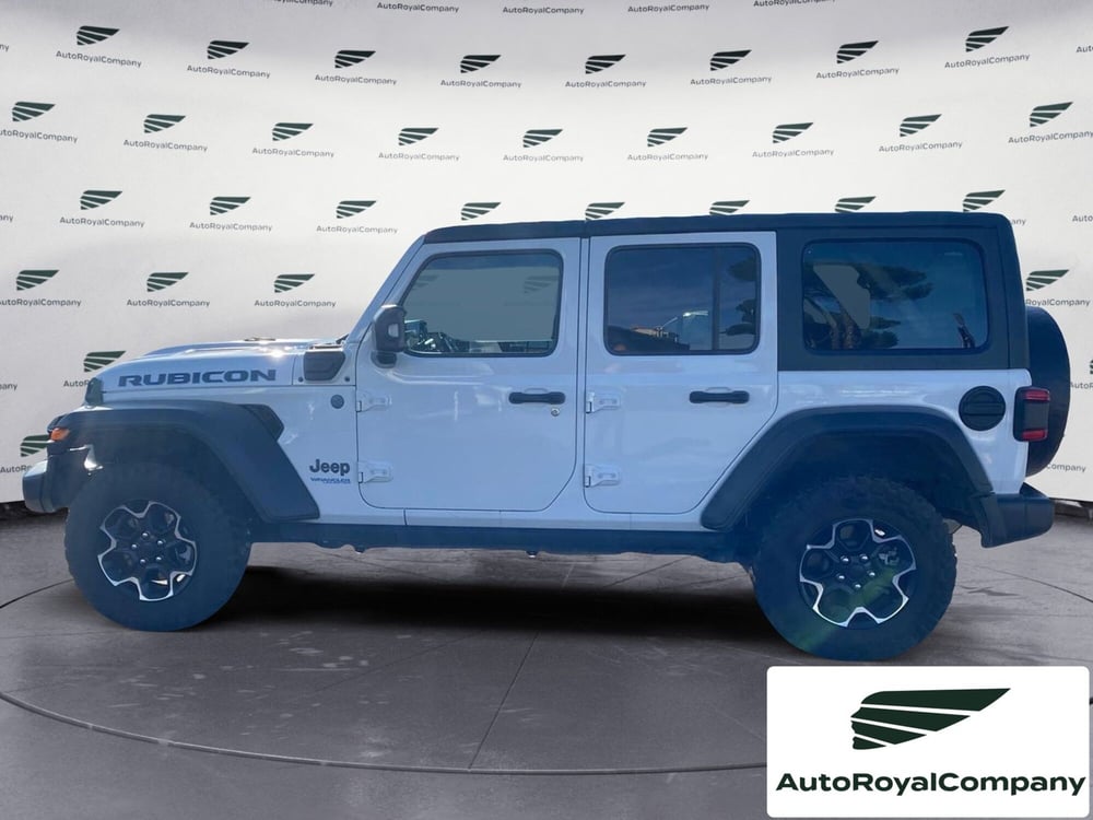 Jeep Wrangler Unlimited usata a Roma (11)