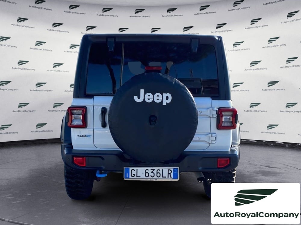 Jeep Wrangler Unlimited usata a Roma (14)