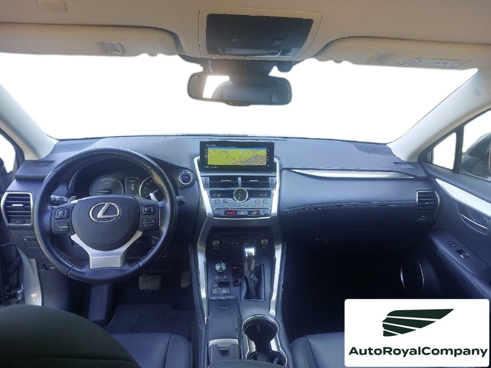 Lexus NX usata a Roma (10)