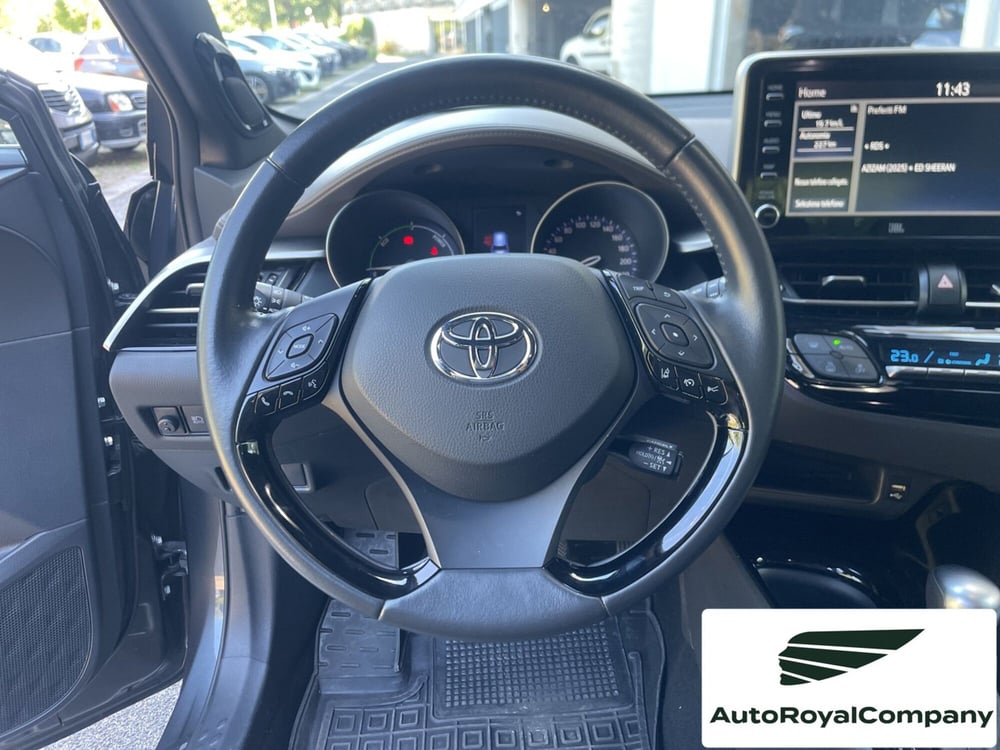 Toyota Toyota C-HR usata a Roma (14)