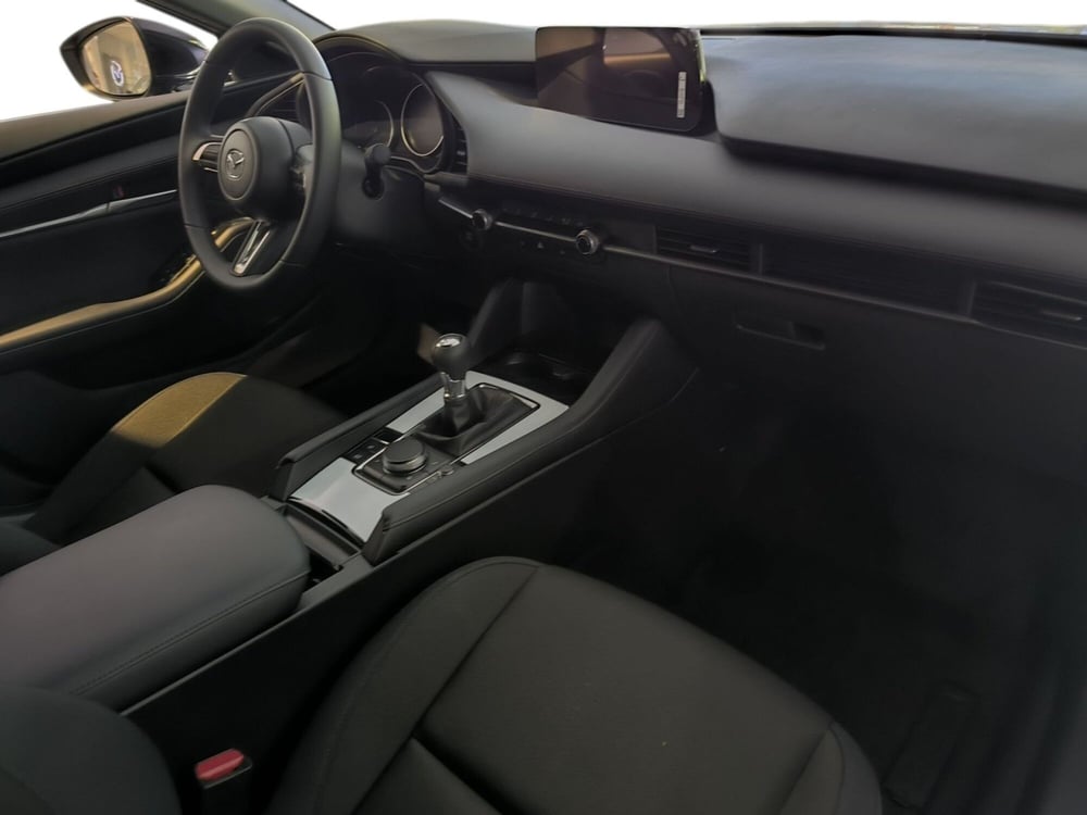 Mazda Mazda3 nuova a Udine (11)
