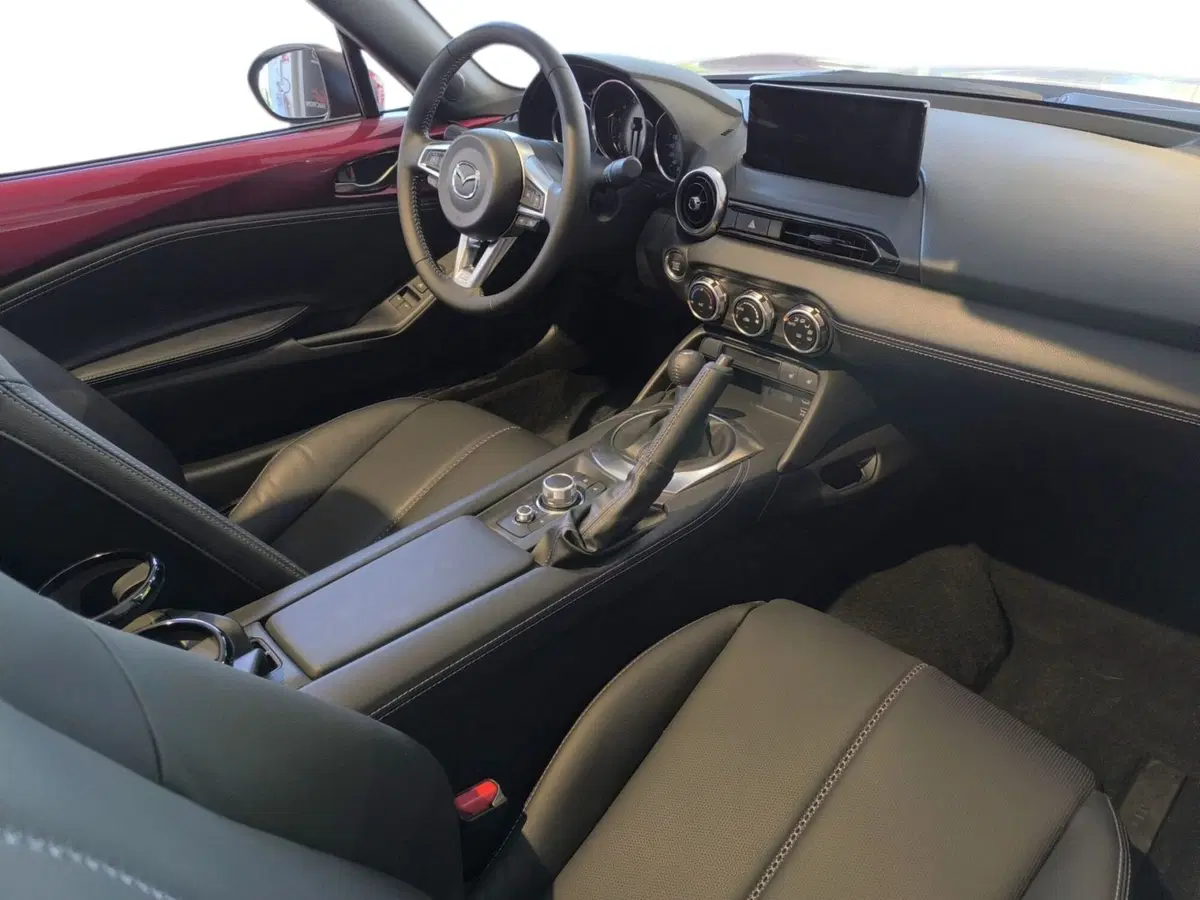 Mazda MX-5 nuova a Udine (12)