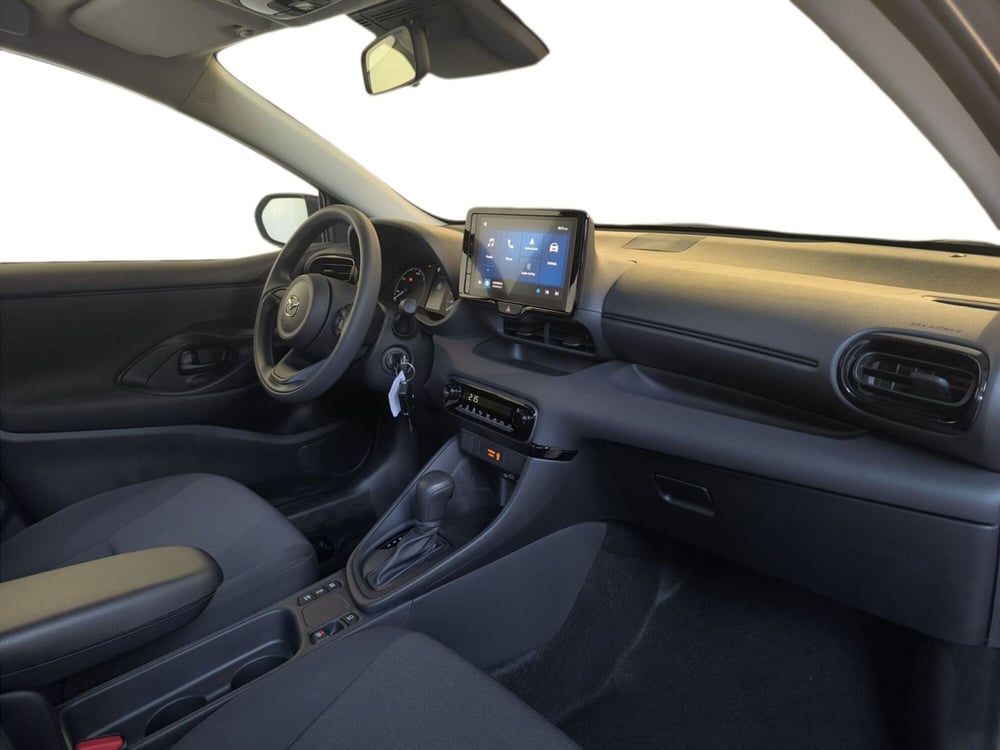 Mazda Mazda2 Hybrid nuova a Udine (12)