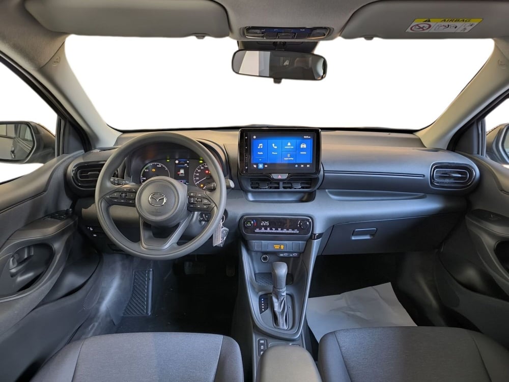 Mazda Mazda2 Hybrid nuova a Udine (11)
