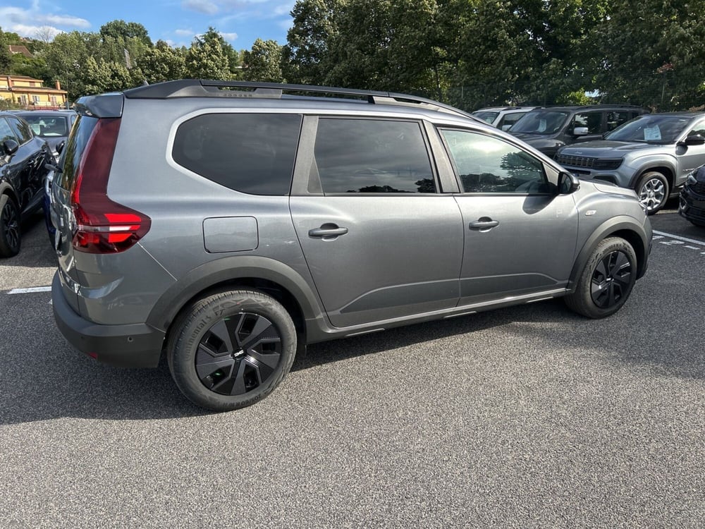 Dacia Jogger nuova a Roma (6)