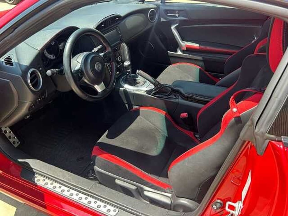 Toyota GT86 usata a Caserta (9)
