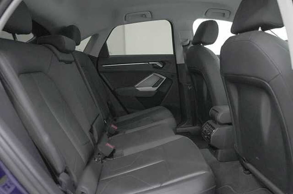 Audi Q3 Sportback usata a Como (9)