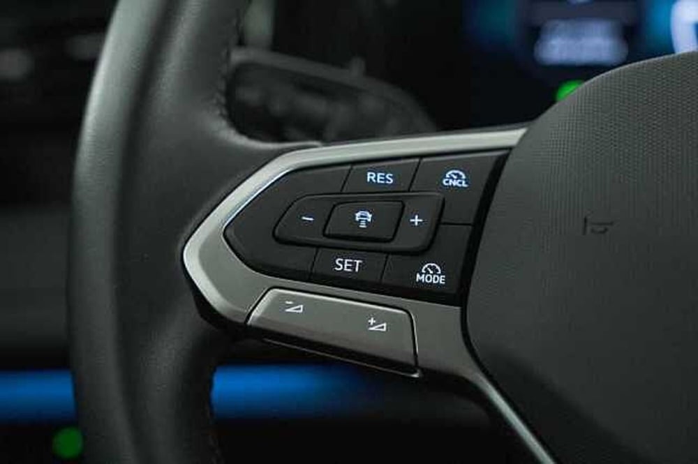 Volkswagen Tiguan usata a Como (19)
