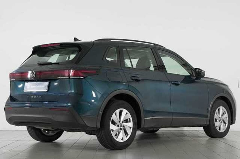 Volkswagen Tiguan usata a Como (4)