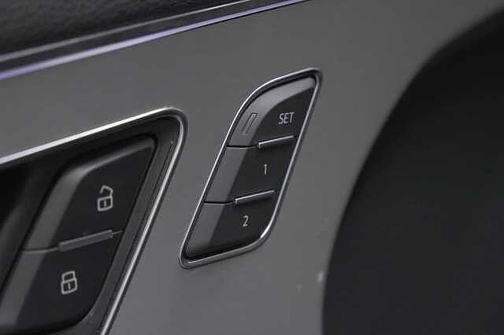 Audi Q7 usata a Como (20)