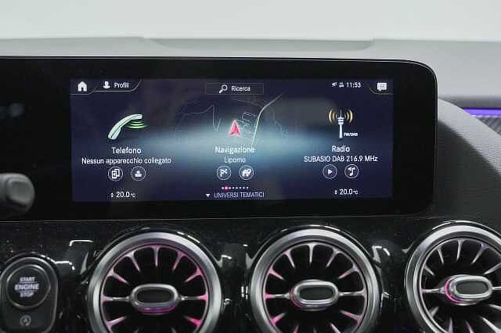 Mercedes-Benz GLA SUV usata a Como (18)