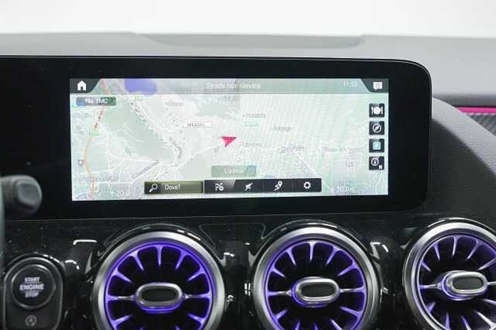 Mercedes-Benz GLA SUV usata a Como (20)
