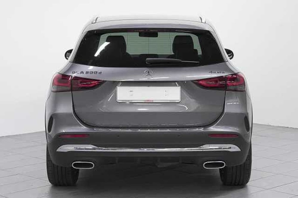 Mercedes-Benz GLA SUV usata a Como (3)