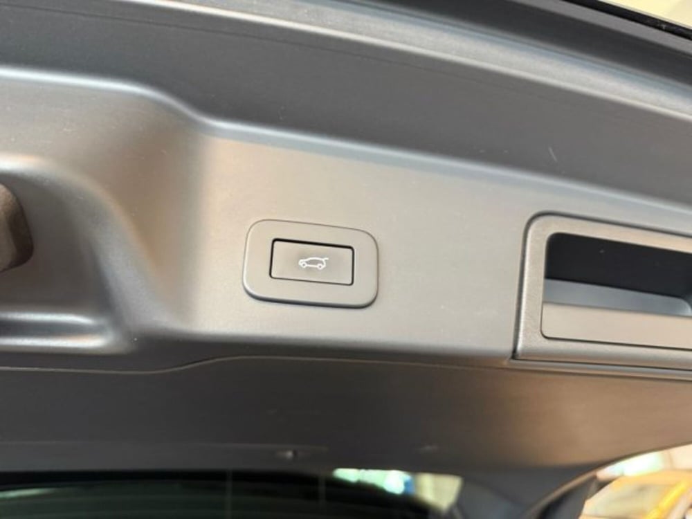 Land Rover Range Rover Evoque usata a Livorno (20)