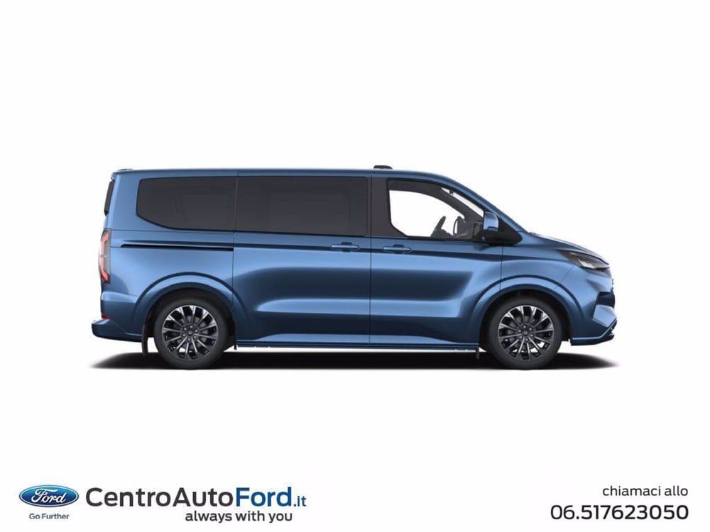 Ford Tourneo Custom nuova a Roma (2)
