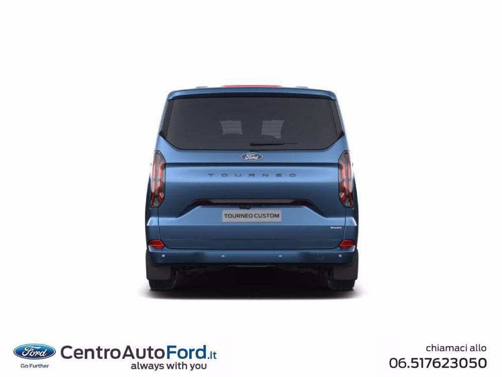Ford Tourneo Custom nuova a Roma (4)