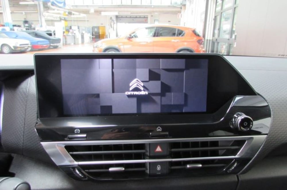 Citroen C4 X usata a Milano (9)