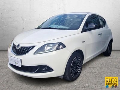 Lancia Ypsilon 1.0 FireFly 5 porte S&amp;S Hybrid Ecochic Gold del 2021 usata a Salerno
