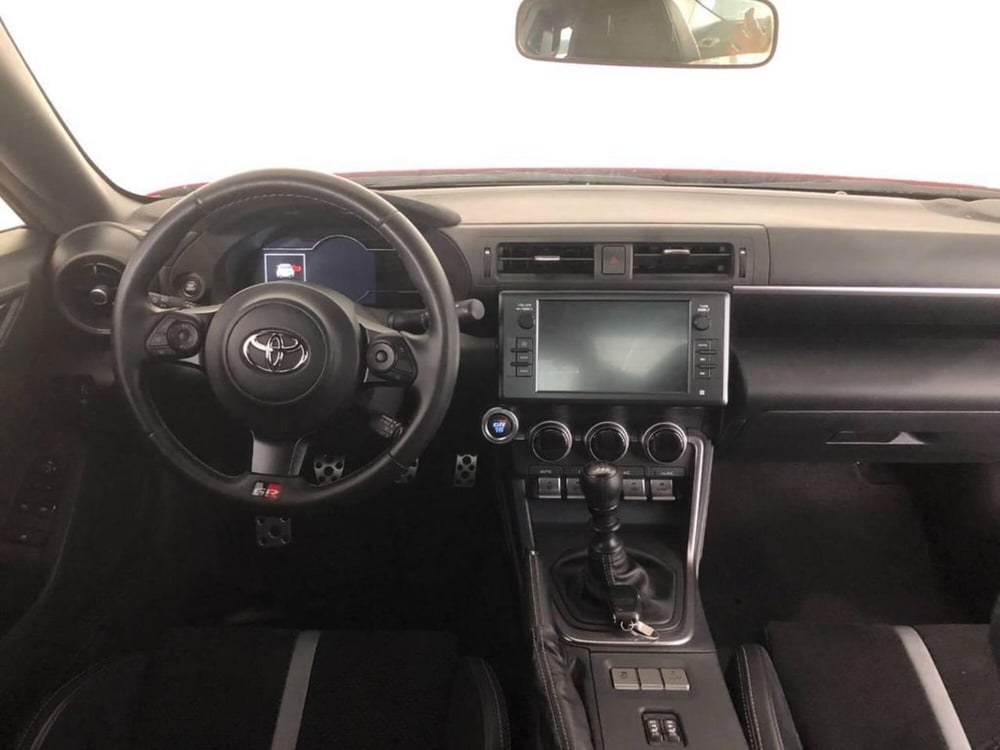 Toyota GR86 usata a Torino (14)