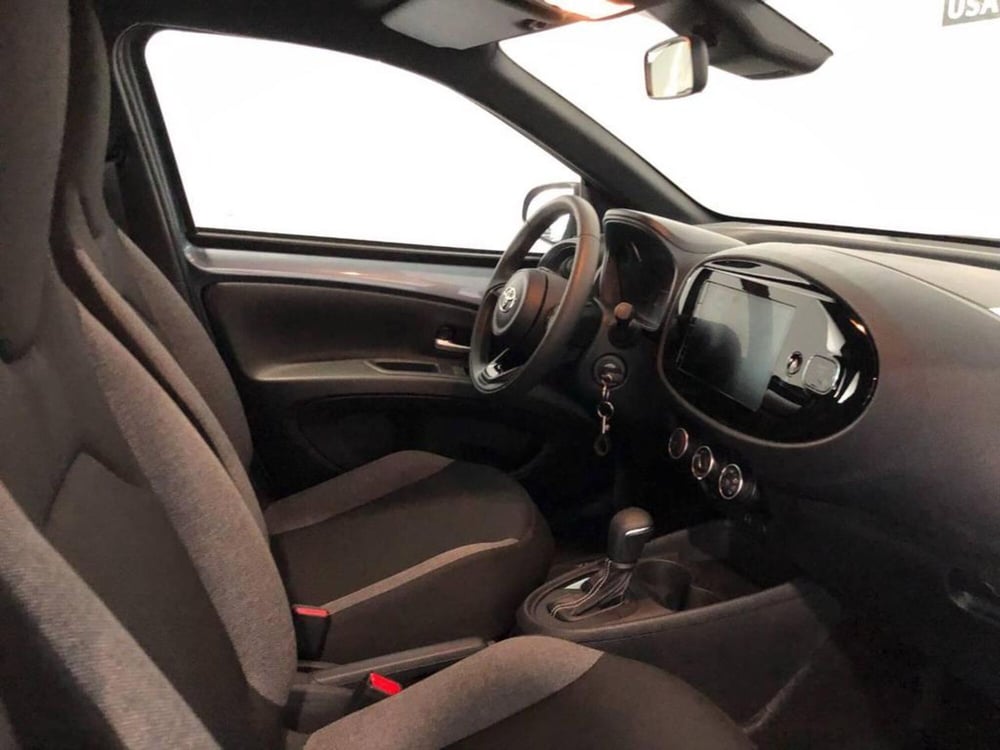 Toyota Aygo X usata a Torino (15)