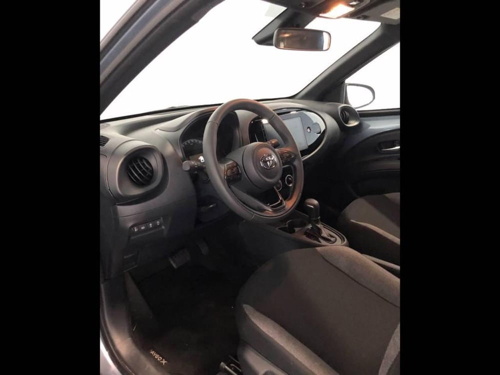 Toyota Aygo X usata a Torino (8)