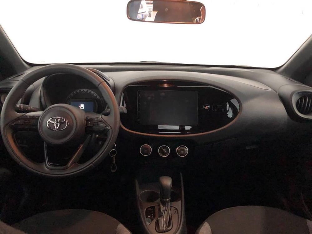 Toyota Aygo X usata a Torino (9)