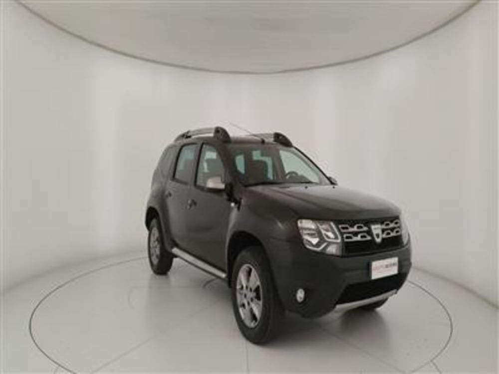 Dacia Duster usata a Bari (11)