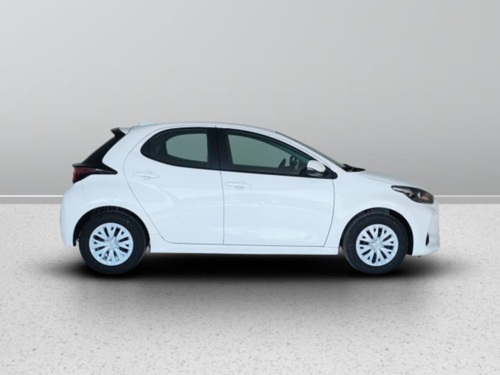Toyota Yaris nuova a Teramo (7)