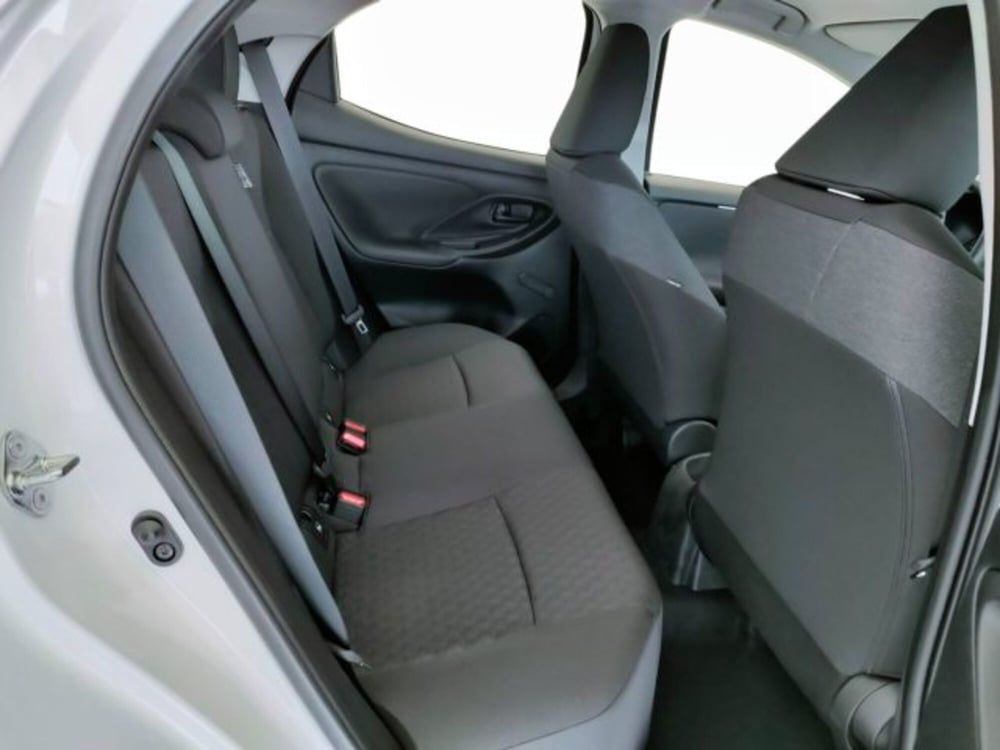 Toyota Yaris nuova a Teramo (10)