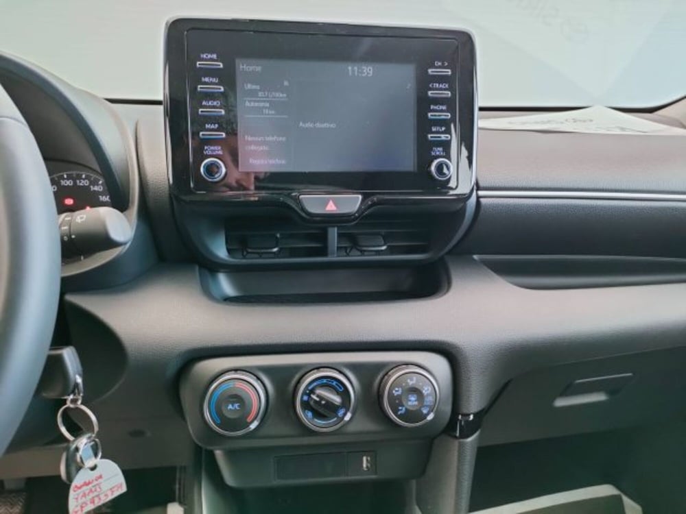 Toyota Yaris nuova a Teramo (11)