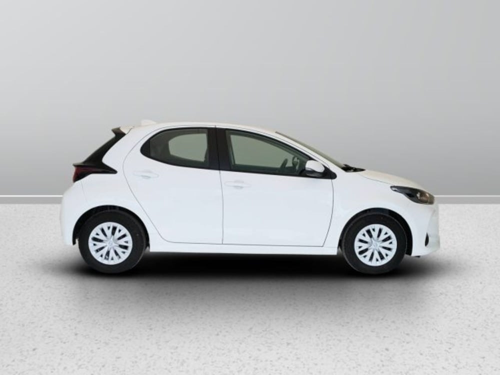 Toyota Yaris nuova a Teramo (7)