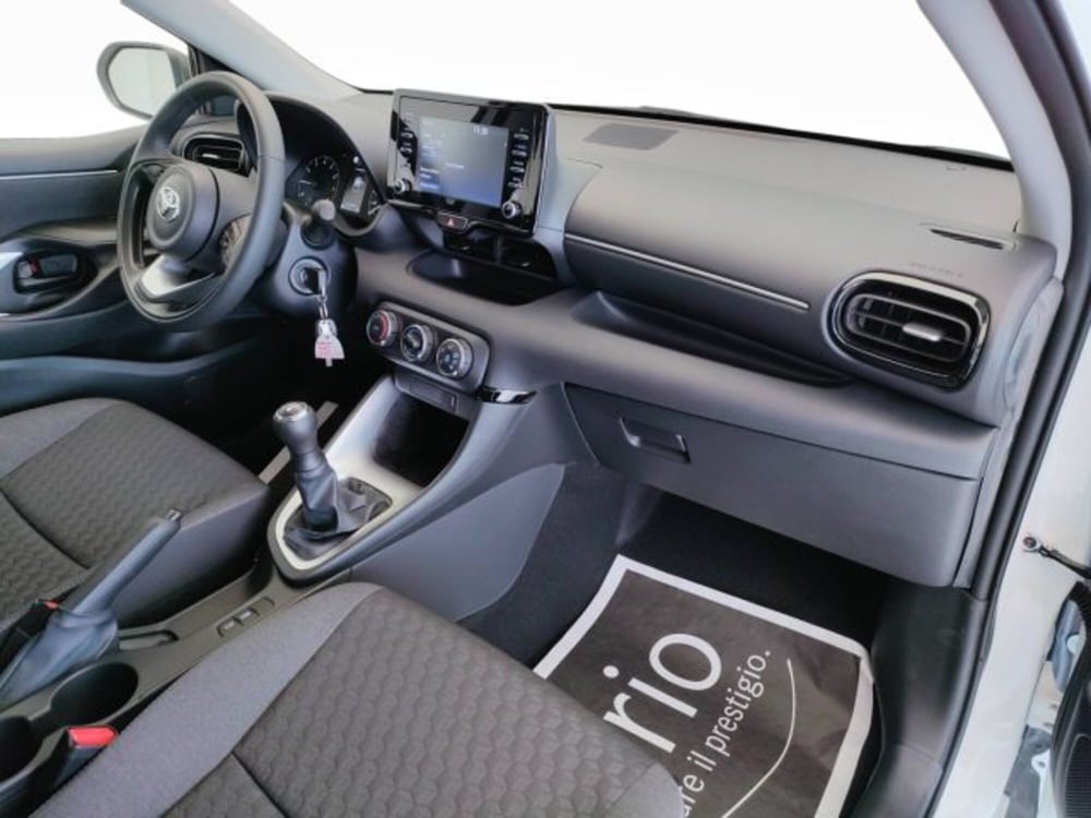 Toyota Yaris nuova a Teramo (8)