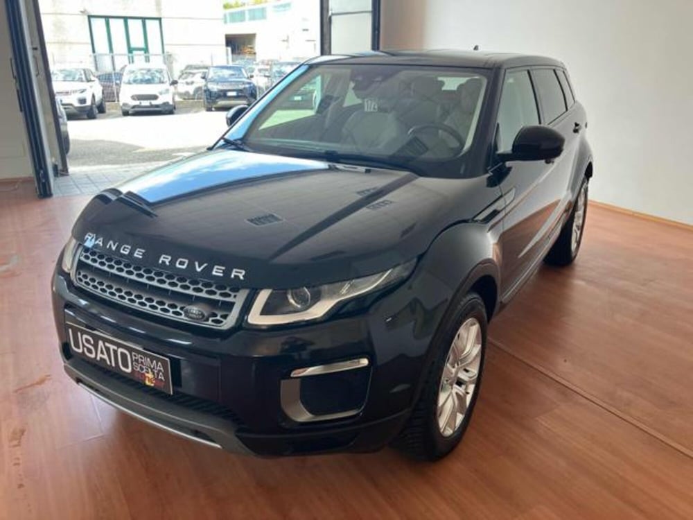 Land Rover Range Rover Evoque nuova a Lucca (3)